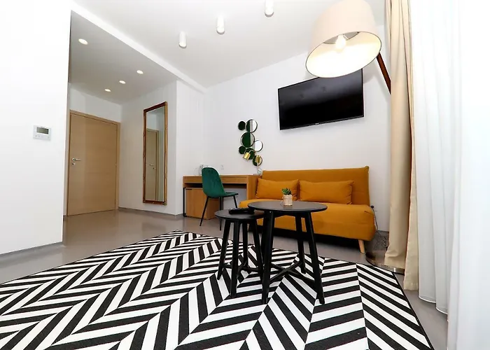 White Zadar345 * Zára