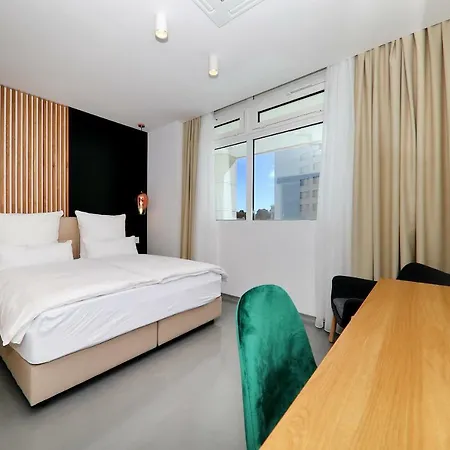 White Zadar345 アパート *