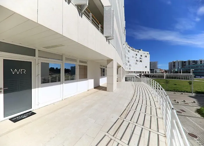 White Zadar345